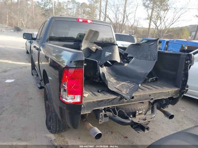 Продажа на аукционе авто 2018 Ram 1500 Express  4x4 6'4 Box, vin: 1C6RR7FT4JS204112, номер лота: 44270657