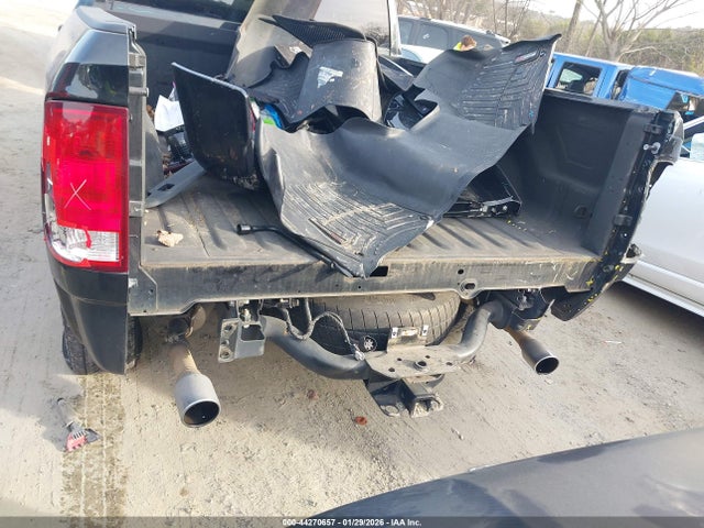 Продажа на аукционе авто 2018 Ram 1500 Express  4x4 6'4 Box, vin: 1C6RR7FT4JS204112, номер лота: 44270657