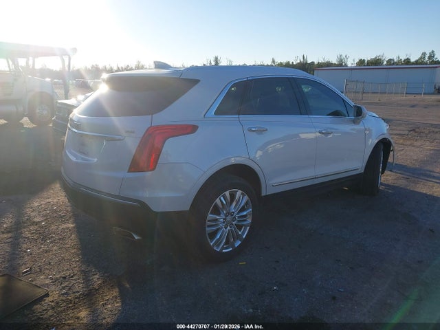2019 CADILLAC XT5 1GYKNERSXKZ177143 Photo 3