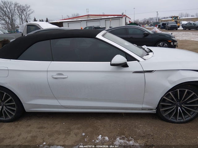 44270718 :رقم المزاد ، WAUYNGF52JN003886 vin ، 2018 Audi A5 2.0t Premium مزاد بيع