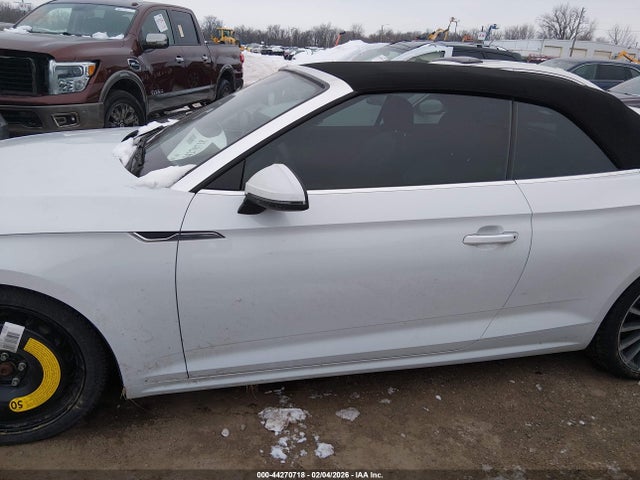 44270718 :رقم المزاد ، WAUYNGF52JN003886 vin ، 2018 Audi A5 2.0t Premium مزاد بيع