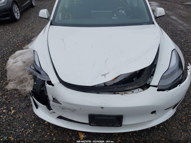 2023 TESLA MODEL 3 5YJ3E1EAXPF672276 Photo 9