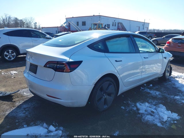 2023 TESLA MODEL 3 5YJ3E1EAXPF672276 Photo 3