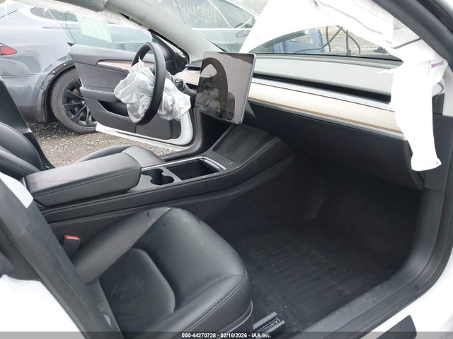 2023 TESLA MODEL 3 5YJ3E1EAXPF672276 Photo 4