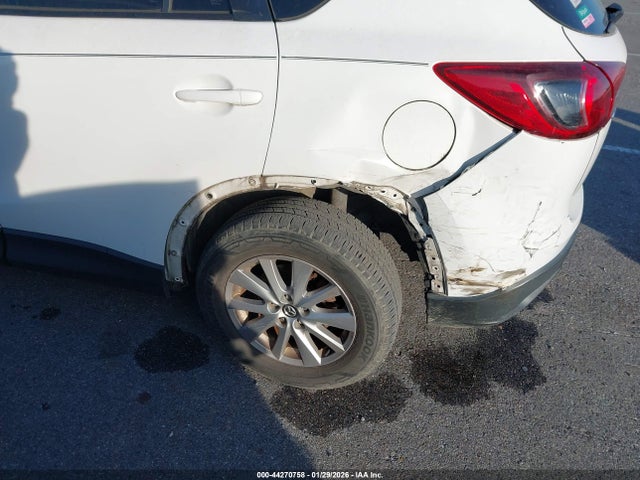 JM3KE2CY0G0911549 Mazda Cx-5 Touring