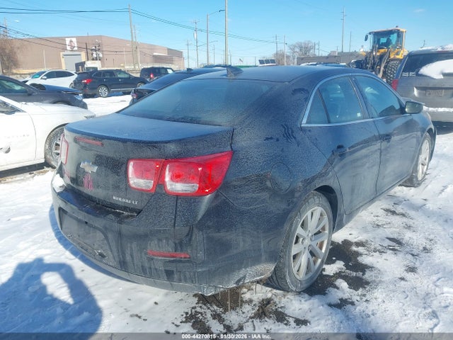 2015 CHEVROLET MALIBU 1G11D5SL3FF160241 Photo 3