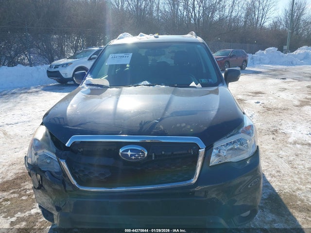 Subaru Forester 2.5i Touring 2015 JF2SJAUC5FH446978 Image 10
