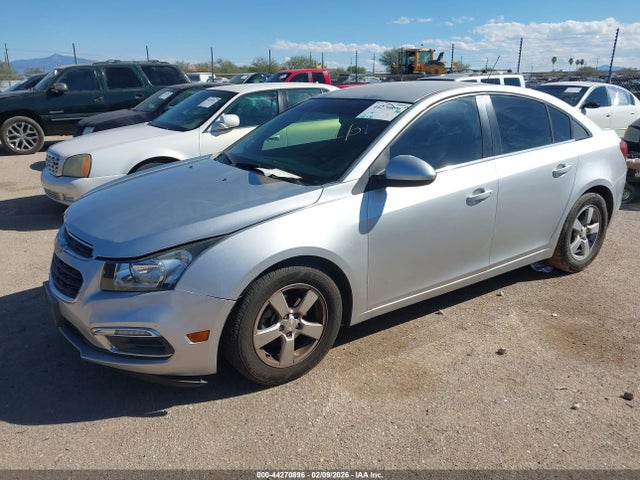 1G1PC5SB4F7110611 Chevrolet Cruze 1lt Auto
