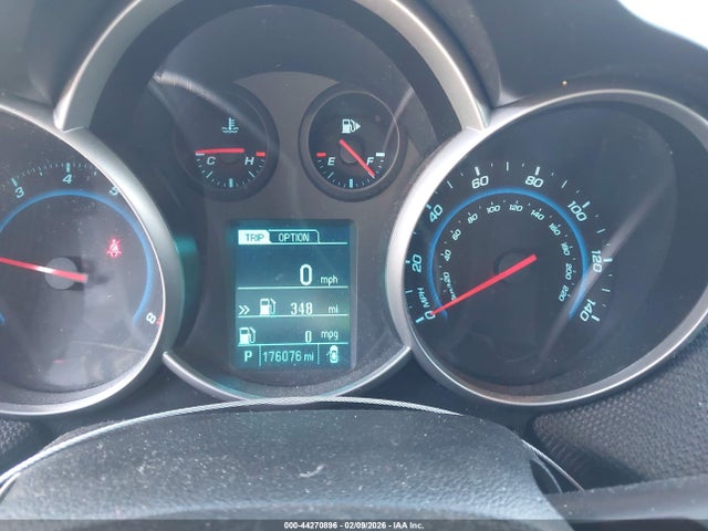 1G1PC5SB4F7110611 Chevrolet Cruze 1lt Auto