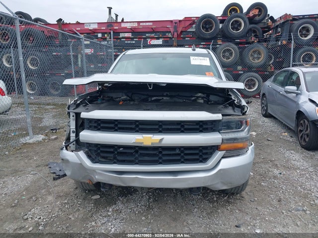 Chevrolet Silverado 1500 Custom 2018 1GCRCPEC0JZ260079 Image 12