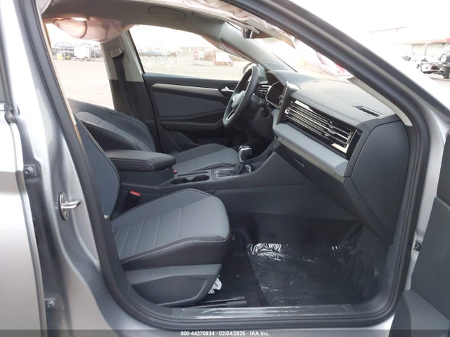 Aukcja sprzedaży 2025 Volkswagen Jetta 1.5t Se, vin: 3VW7X7BU9SM091799, numer aukcji: 44270934
