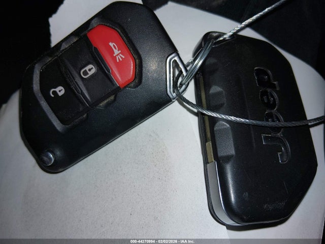 1C6HJTAG2LL151221 Jeep Gladiator Sport S 4x4