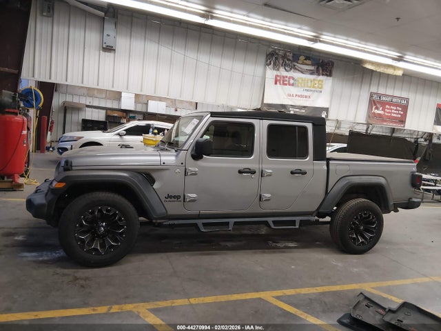 1C6HJTAG2LL151221 Jeep Gladiator Sport S 4x4