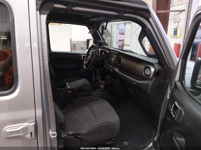 1C6HJTAG2LL151221 Jeep Gladiator Sport S 4x4