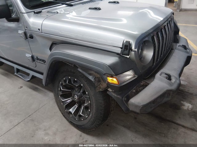 1C6HJTAG2LL151221 Jeep Gladiator Sport S 4x4