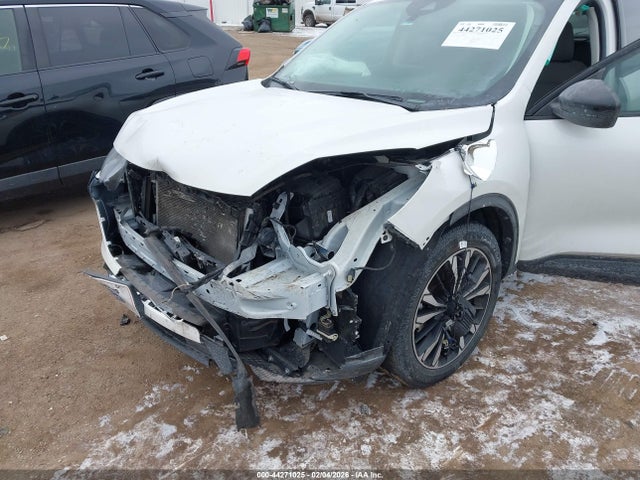2022 Ford Escape Se მანქანა იყიდება აუქციონზე, vin: 1FMCU0G65NUB43646, აუქციონის ნომერი: 44271025