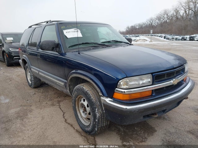 2000 CHEVROLET BLAZER 1GNDT13W1Y2272952