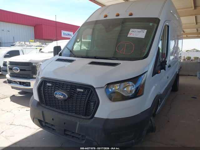 1FTRU8XGXRKB00458 Ford Transit Cargo Van Base W/11