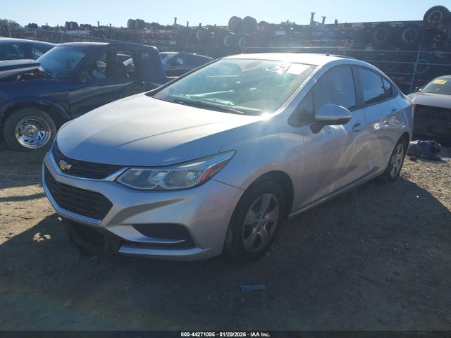 1G1BC5SM9H7257523 Chevrolet Cruze Ls Auto