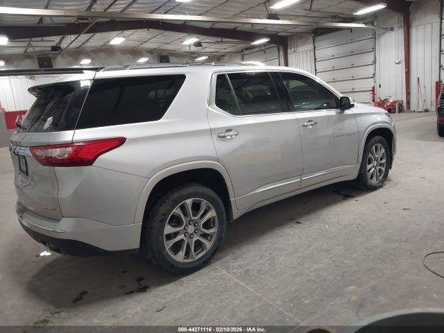 1GNEVKKW0KJ147895 Chevrolet Traverse Premier