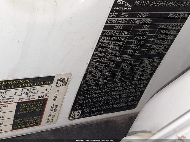 2019 JAGUAR F-PACE SADCJ2FX0KA360915 Photo 8