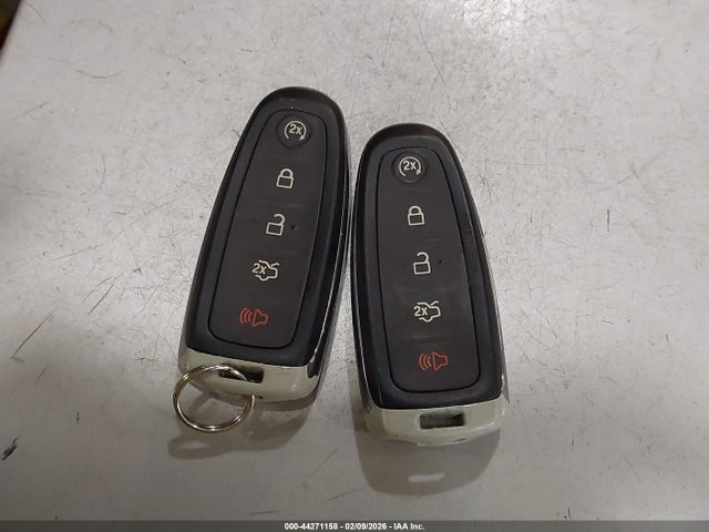 1FAHP2H82FG177417 Ford TAURUS SEL