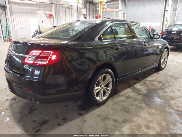 1FAHP2H82FG177417 Ford TAURUS SEL