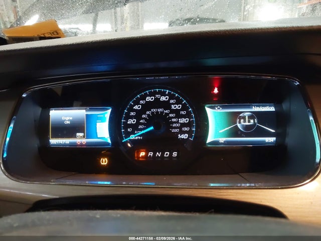 1FAHP2H82FG177417 Ford TAURUS SEL