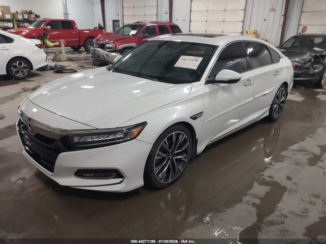 1HGCV2F99LA004936 Honda Accord Touring
