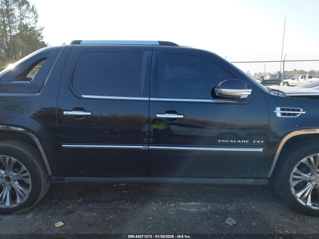 44271213 :رقم المزاد ، 3GYVKNEF3AG177918 vin ، 2010 Cadillac Escalade Ext Premium مزاد بيع