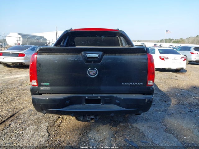 44271213 :رقم المزاد ، 3GYVKNEF3AG177918 vin ، 2010 Cadillac Escalade Ext Premium مزاد بيع