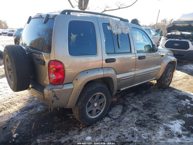 44271227 :رقم المزاد ، 1J4GL38K42W366714 vin ، 2002 Jeep Liberty Renegade مزاد بيع