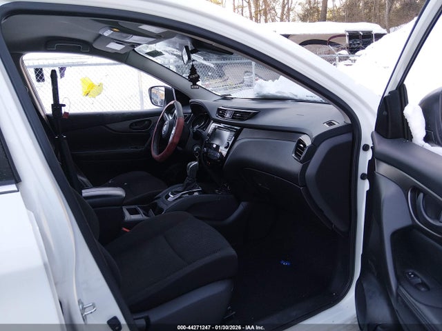 2020 NISSAN ROGUE SPORT JN1BJ1CW8LW360181 Photo 4