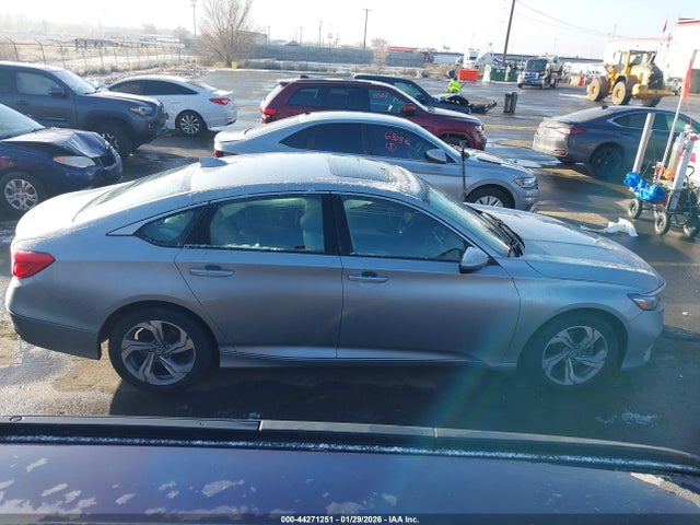 1HGCV1F44KA008583 Honda ACCORD EX