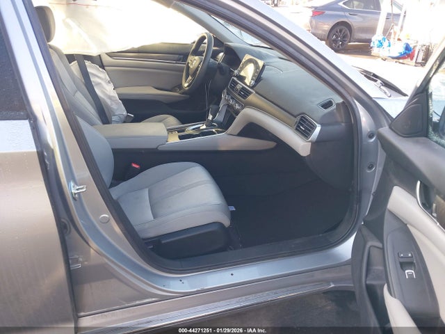 1HGCV1F44KA008583 Honda ACCORD EX