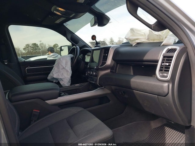 Aukcja sprzedaży 2021 Ram 1500 Big Horn  4x2 5'7 Box, vin: 1C6RREFT0MN768590, numer aukcji: 44271282
