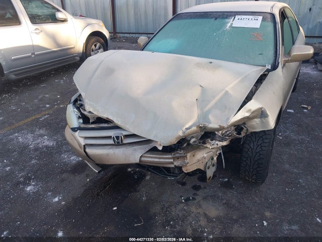 2001 Honda Accord 2.3 Lx მანქანა იყიდება აუქციონზე, vin: JHMCG65551C002602, აუქციონის ნომერი: 44271330