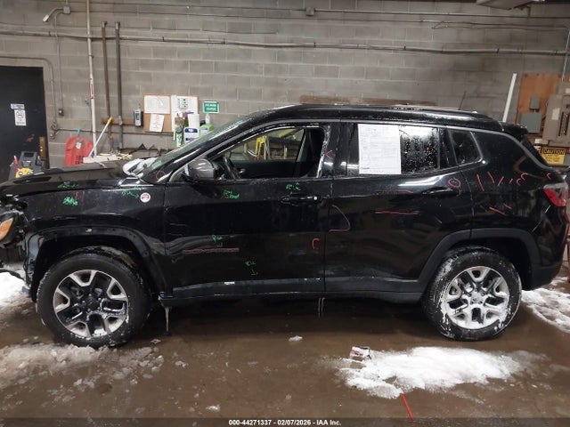 Продажа на аукционе авто 2018 Jeep Compass Trailhawk 4x4, vin: 3C4NJDDB9JT207299, номер лота: 44271337