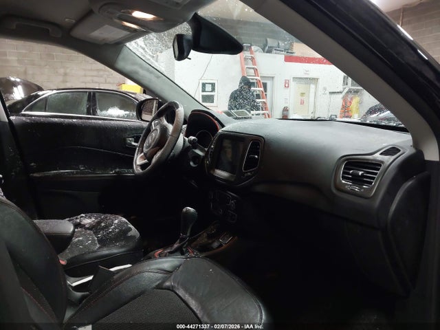 Продажа на аукционе авто 2018 Jeep Compass Trailhawk 4x4, vin: 3C4NJDDB9JT207299, номер лота: 44271337