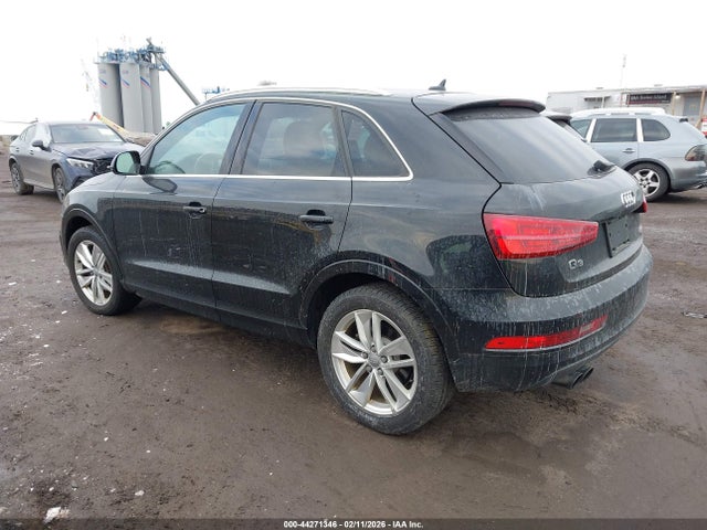 2017 AUDI Q3 WA1JCCFS9HR006774 Photo 2