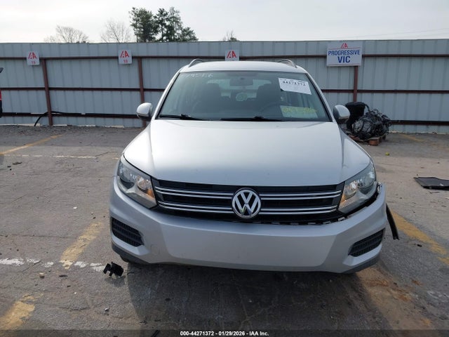 Aukcja sprzedaży 2017 Volkswagen Tiguan 2.0t/2.0t S, vin: WVGAV7AX6HK047586, numer aukcji: 44271372