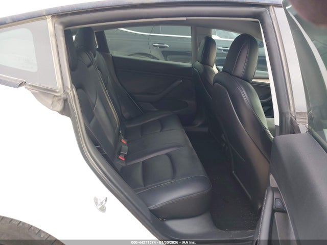 Aukcja sprzedaży 2021 Tesla Model 3 Standard Range Plus Rear-wheel Drive, vin: 5YJ3E1EA3MF962631, numer aukcji: 44271374
