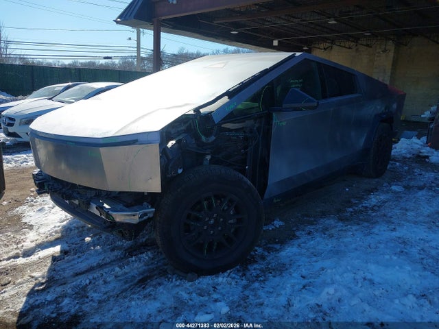 Продажа на аукционе авто 2024 Tesla Cybertruck All-wheel Drive, vin: 7G2CEHED2RA047919, номер лота: 44271383