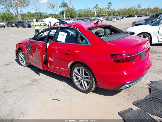2024 AUDI A4 WAUEAAF43RN004303 Photo 2