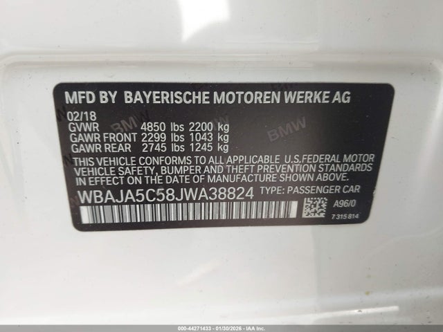 2018 BMW 530I WBAJA5C58JWA38824 Photo 8