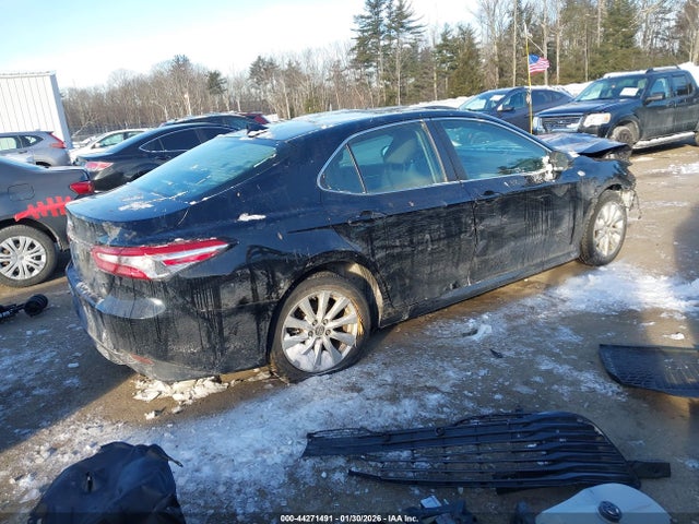4T1B11HK0KU711805 Toyota CAMRY LE