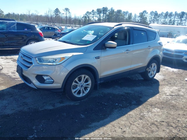 1FMCU9HD3JUA47381 Ford ESCAPE SEL