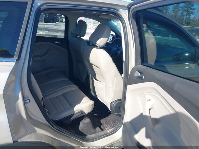 1FMCU9HD3JUA47381 Ford ESCAPE SEL
