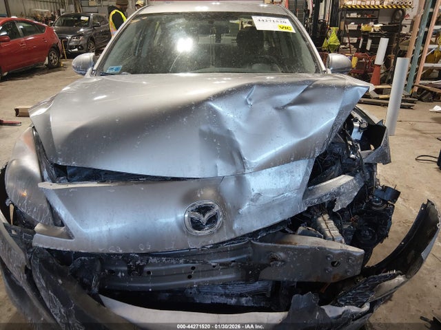 Продажа на аукционе авто 2013 Mazda Mazda3 I Touring, vin: JM1BL1VP4D1820383, номер лота: 44271520