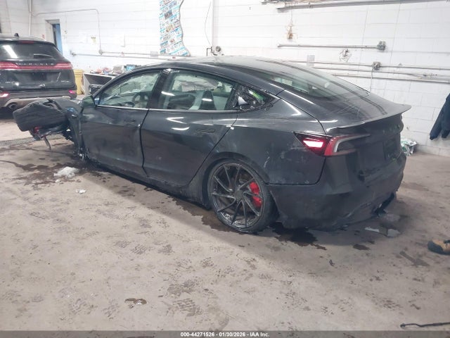 2025 TESLA MODEL 3 5YJ3E1ET8SF067733 Photo 0